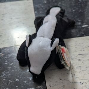 1995 Stinky The Skunk Ty